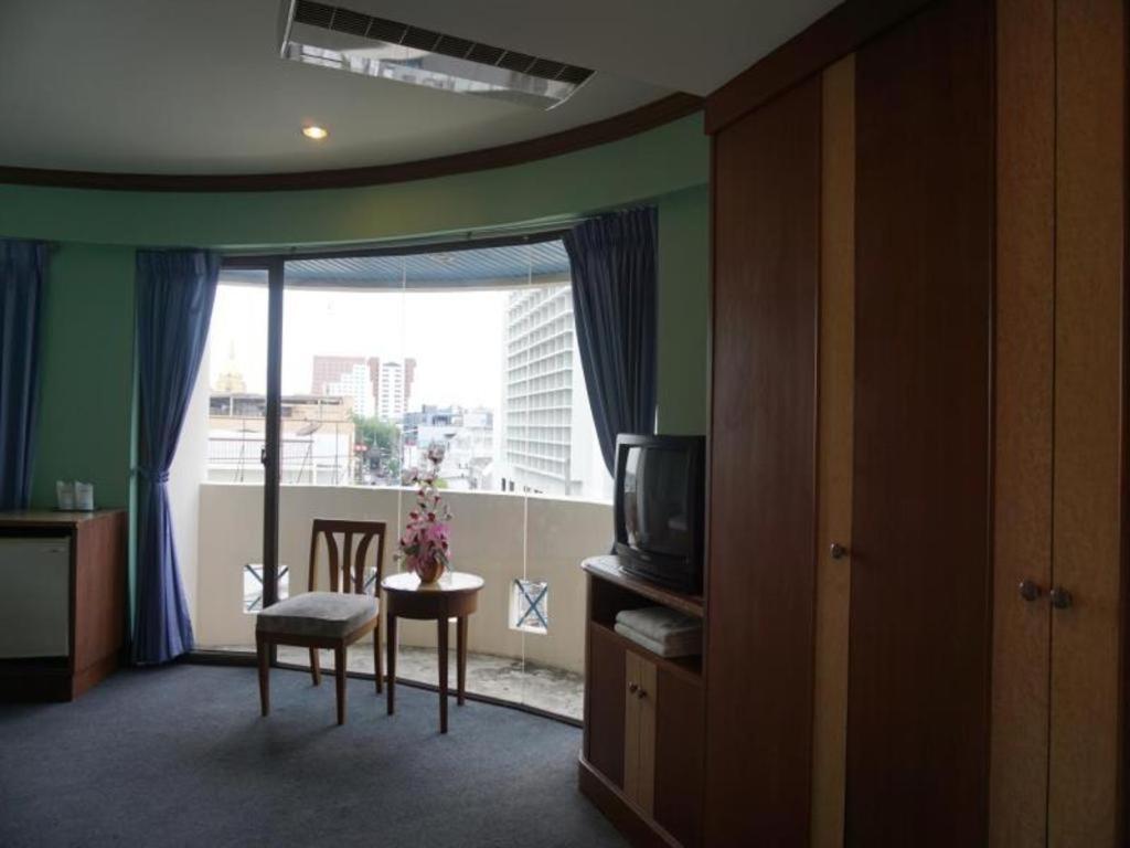 Tanaphat Hatyai Hotel Хатъяй Экстерьер фото