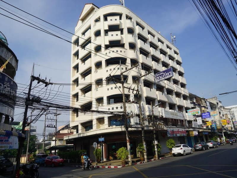Tanaphat Hatyai Hotel Хатъяй Экстерьер фото